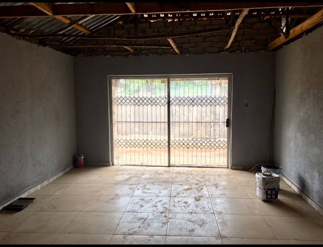 3 BEDROOM HOUSE FOR SALE IN MAVHUNDA A